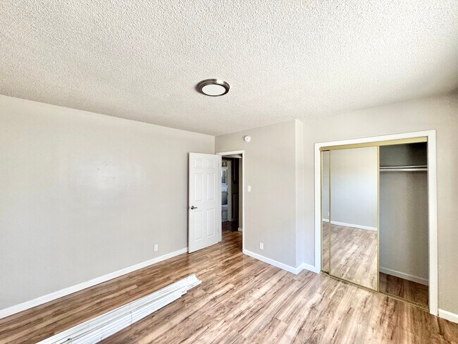 Foto del edificio - 10910 S Avalon Blvd