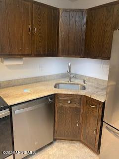 Foto del edificio - 1 Medford Ct