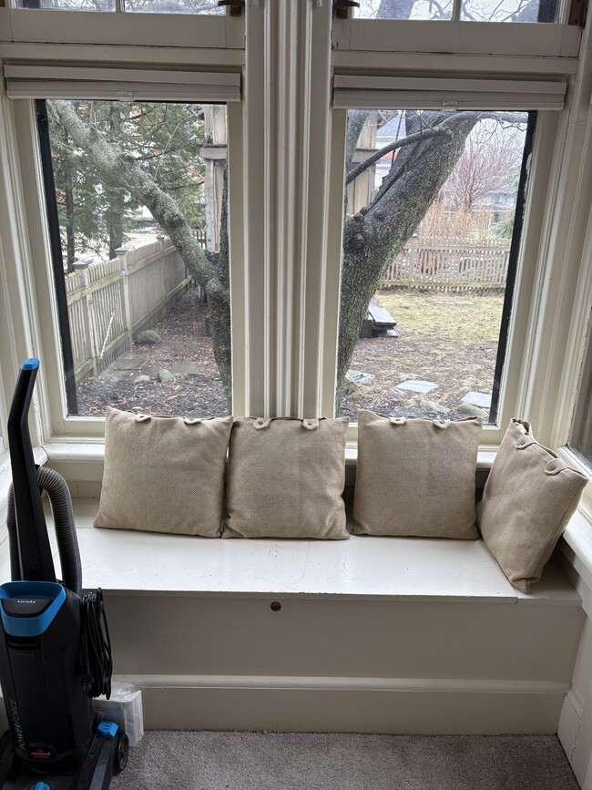 Great seating - 311 N Grand St