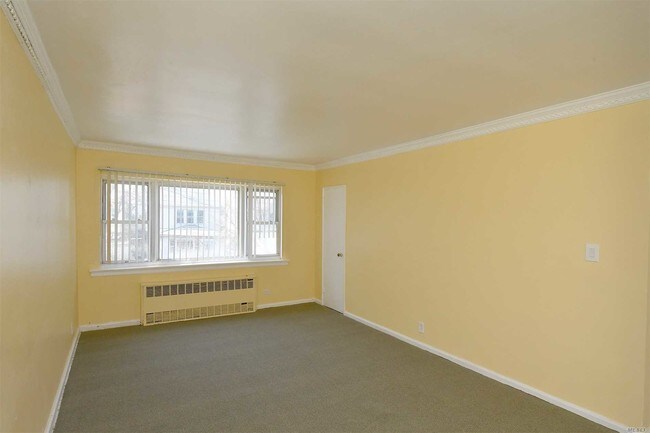 Foto del edificio - 78-43 162nd St