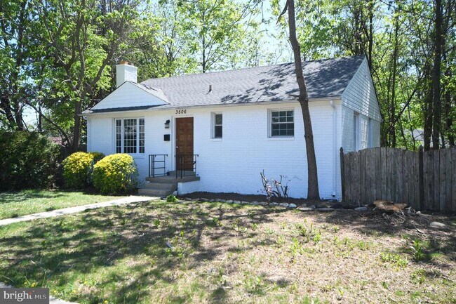Foto del edificio - 3506 Harrell St