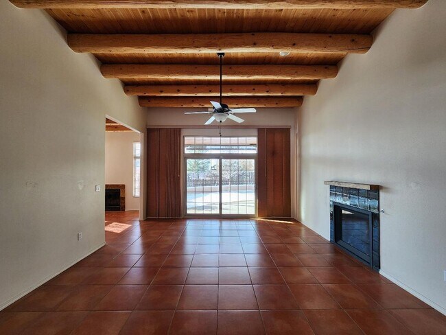 Foto del edificio - 4149 Soaring Eagle Ln