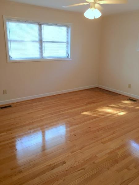 Building Photo - Delightful Brick Duplex