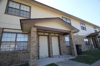 Building Photo - 3710 Charolais Dr