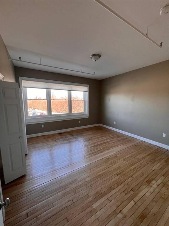 Building Photo - 158 Main St