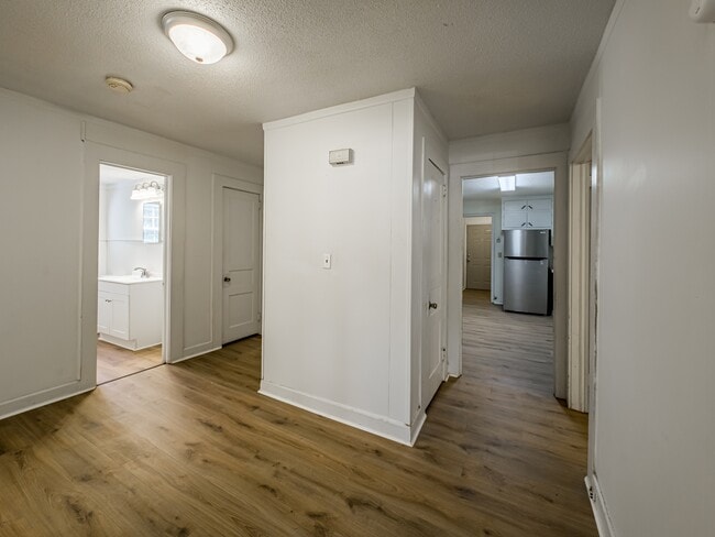 Building Photo - 1608 Central Ave