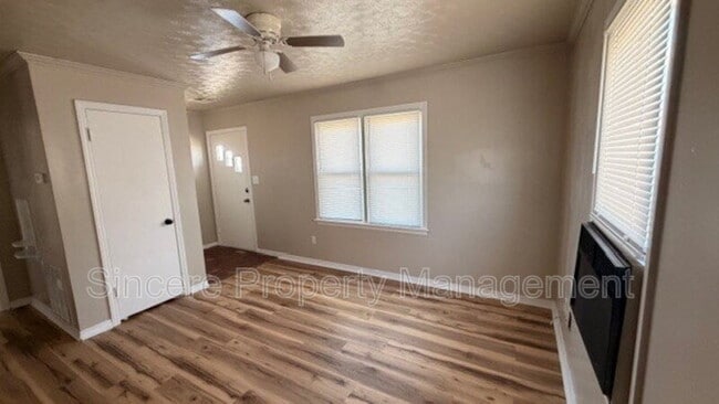 Foto del edificio - 2904 S Portland Ave