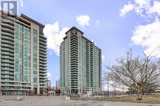 Building Photo - 88 Grangeway Ave