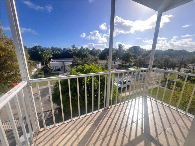 Foto del edificio - 12290 NE 11th Ct