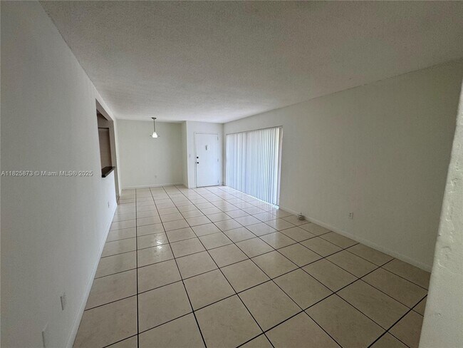 Building Photo - 4440 NW 79th Ave