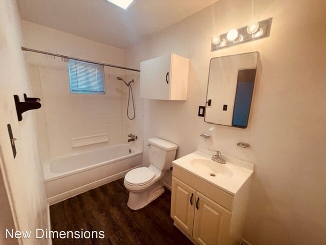 Building Photo - 1 br, 1 bath House - 1409 E Street