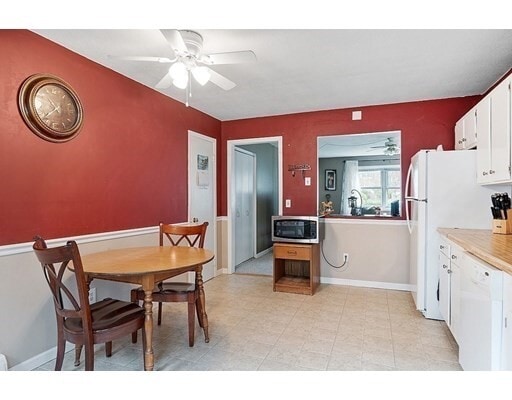 Building Photo - 116 Litchfield Pines Dr