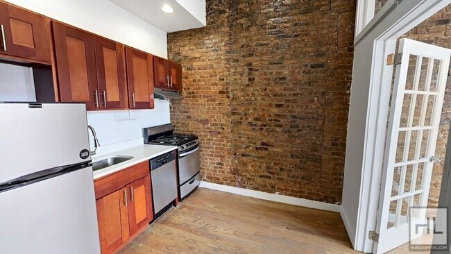 Building Photo - NOSTRAND AVENUE / Bright and Spacious 2-Be...