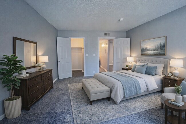 Foto del edificio - La Loma Terrace