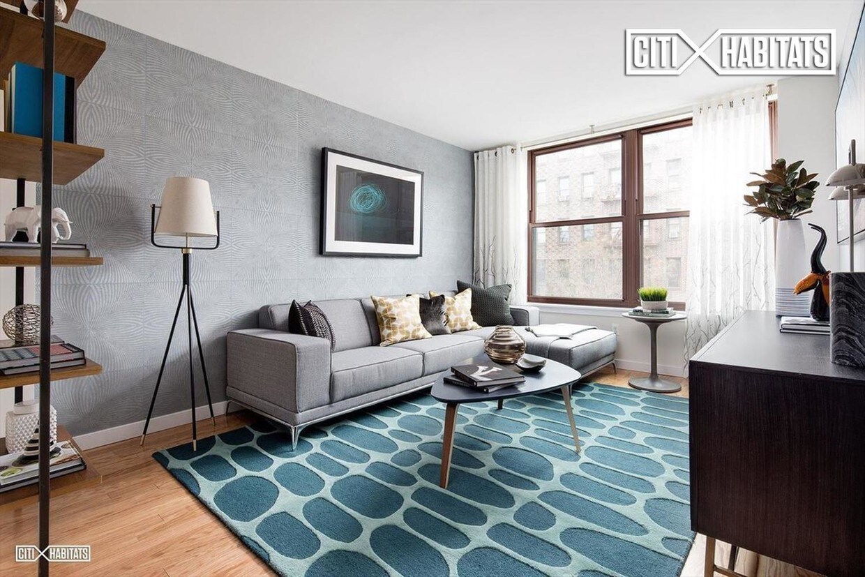 Primary Photo - The Lincoln Apartments