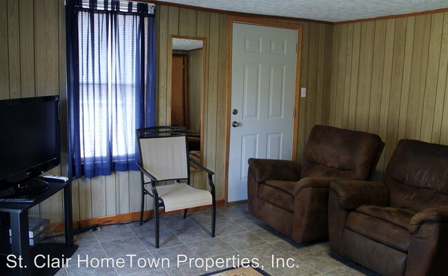Building Photo - 3 br, 1.5 bath House - 682 Blue Eye Rd W