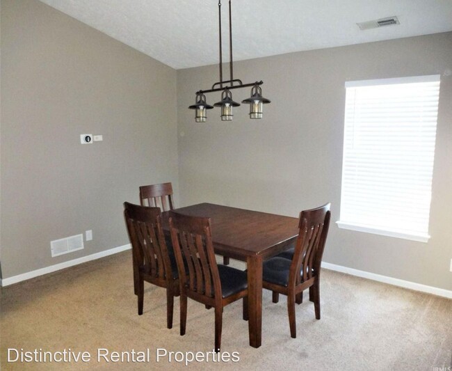 Foto del edificio - 3 br, 2 bath House - 232 Duke Ln