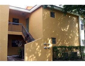 Building Photo - 3840 Coral Tree Cir