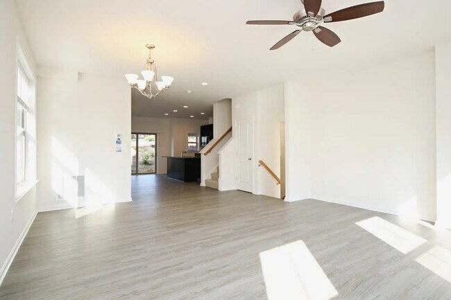 Foto del edificio - Townes at Stonefield