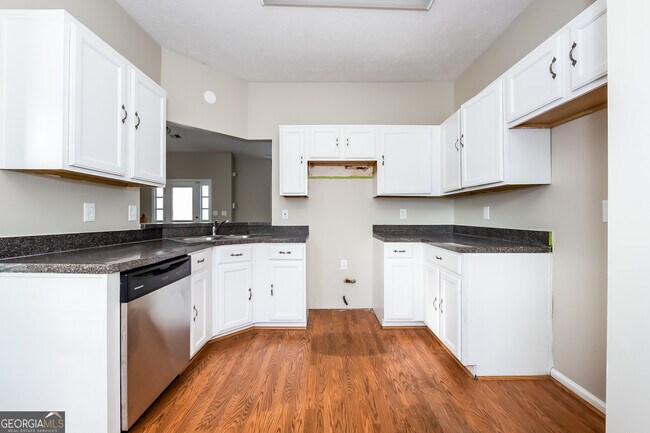 Foto del edificio - 6584 Planters Ct