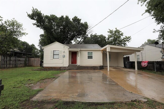 Foto del edificio - 8418 Grovecrest Dr