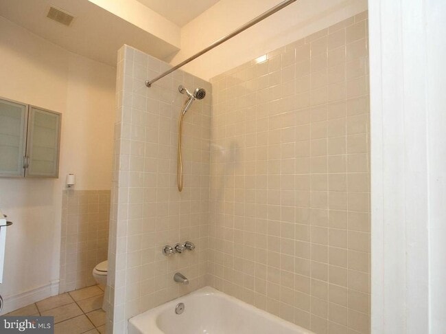 Foto del edificio - 1214 N 5th St