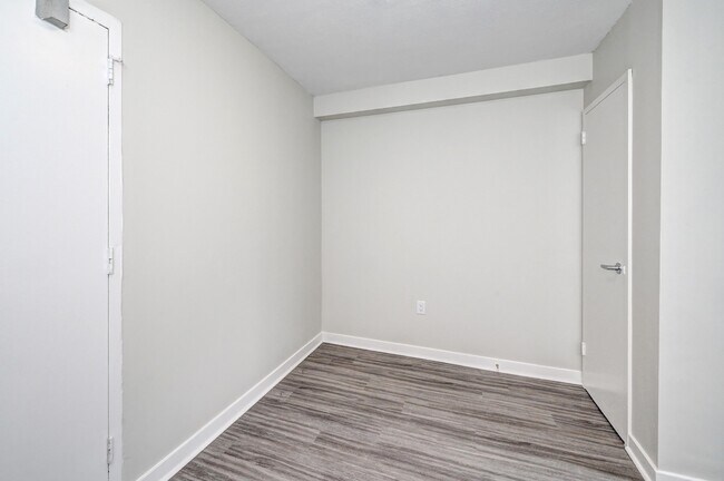 Photo du bâtiment - Snyder Avenue Apartments