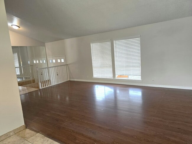 Building Photo - 4045 S Spitze Dr