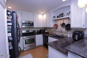 Foto del edificio - 2388 Royal Ave