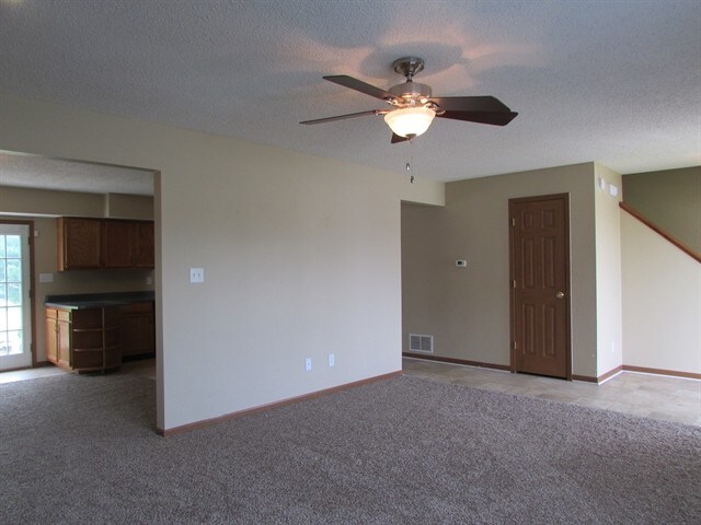 Foto del edificio - 5363 Rolling River Ct