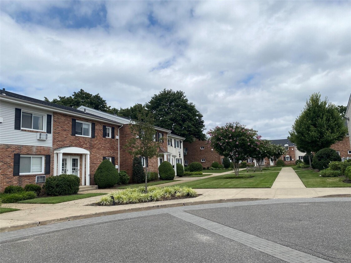 Foto del edificio - 540 Dawson Ln