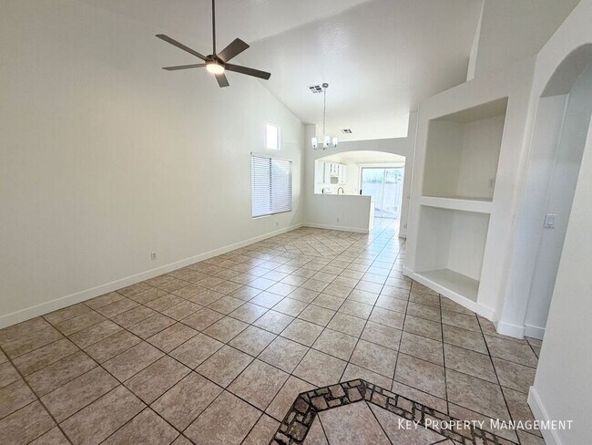 Foto del edificio - 1824 Cedar Flat Ln