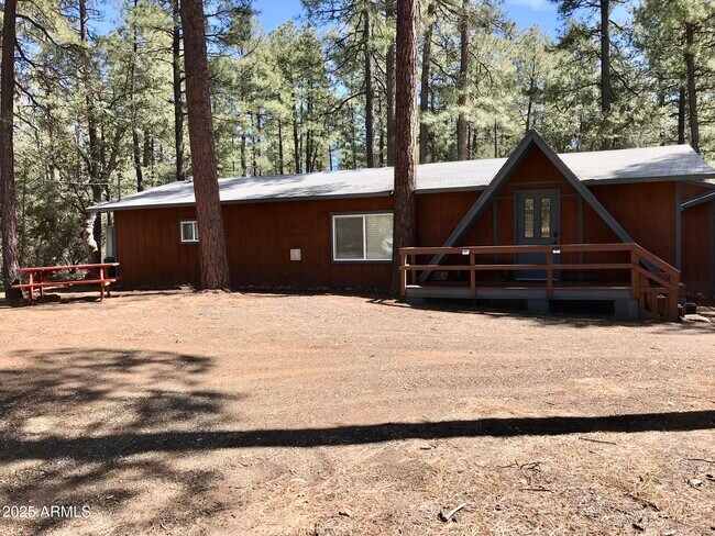Foto del edificio - 8871 Wild Turkey Ln