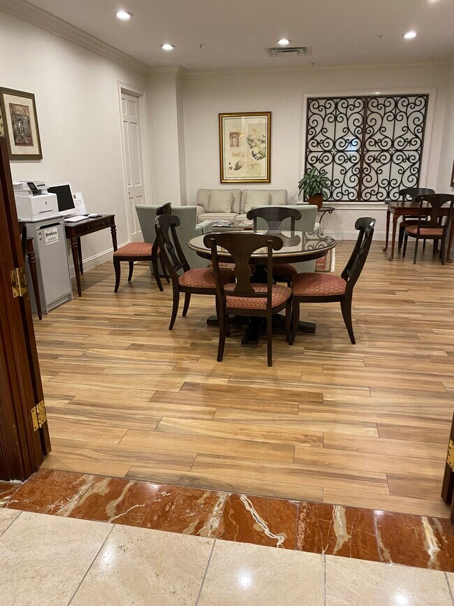 Foto del edificio - 345 Bayshore Blvd