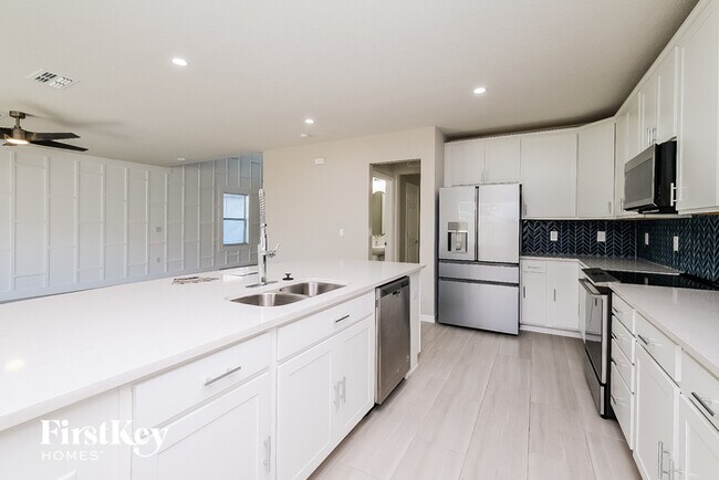 Foto del edificio - 6621 Stovall St