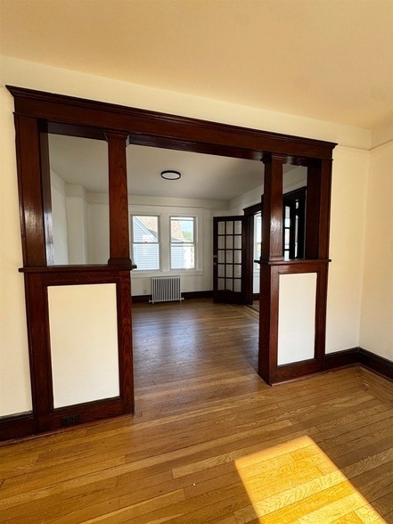 Foto del edificio - 44 Hickory Ave