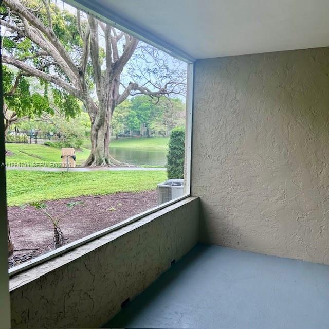 Foto del edificio - 1825 Palm Cove Blvd