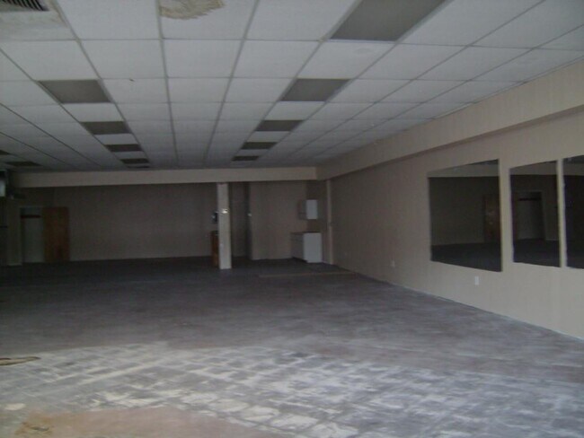 Building Photo - 1306 Hudson