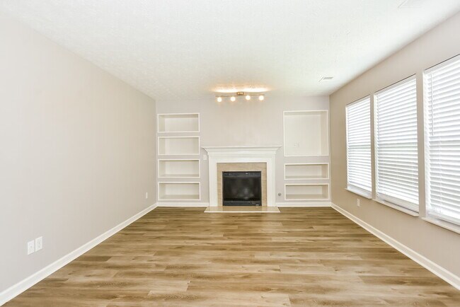 Foto del edificio - 131 Ivy Hill Ln