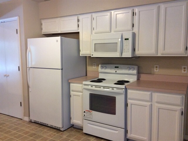 Building Photo - 1533 Coluso Drive