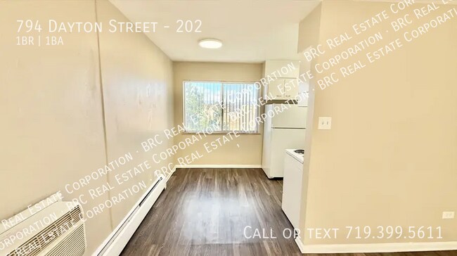 Building Photo - 794 Dayton St