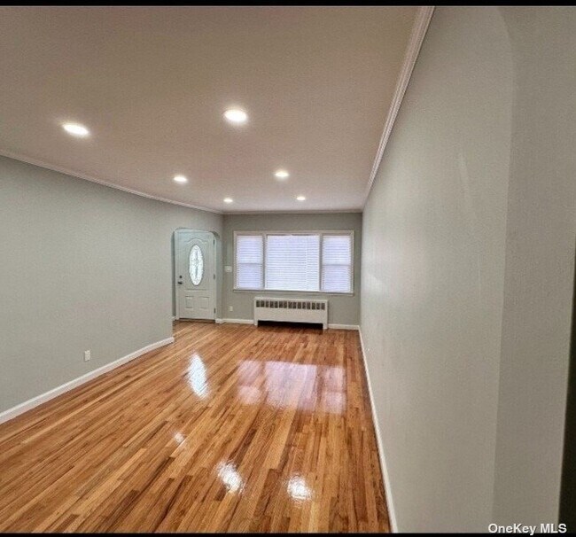 Foto del edificio - 351 Baldwin Rd