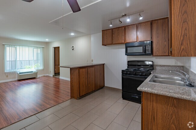 1HAB, 1 BA - Villa Glenoaks Apartments