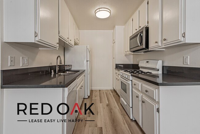 Foto del edificio - Incredible One Bedroom with a Fireplace, S...