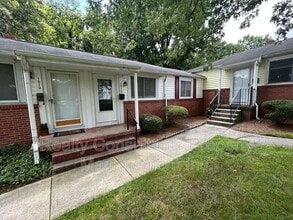 Building Photo - 1815 Mimosa Dr