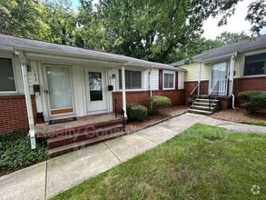 Building Photo - 1815 Mimosa Dr