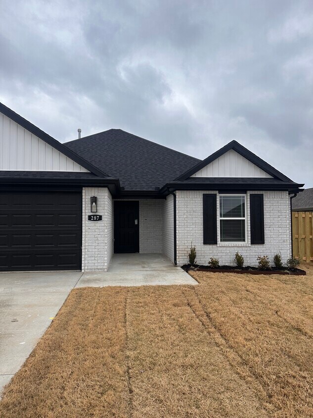287 W Tyler Rd, Farmington, AR 72730 House Rental in Farmington, AR