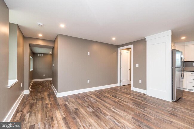 Foto del edificio - 4844 Old Easton Rd
