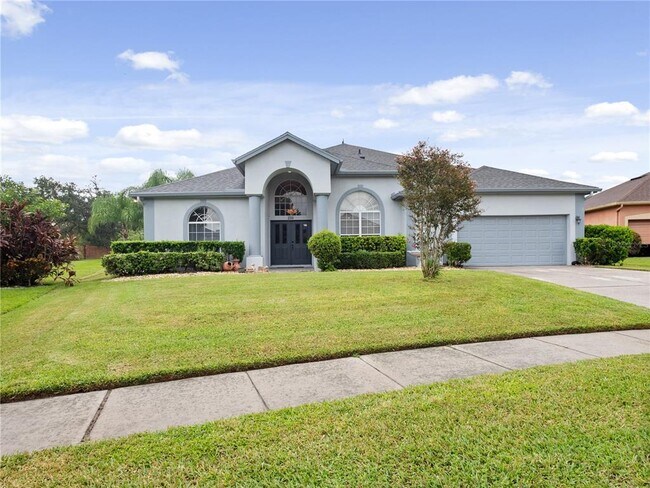 Building Photo - 233 Belhaven Falls Dr