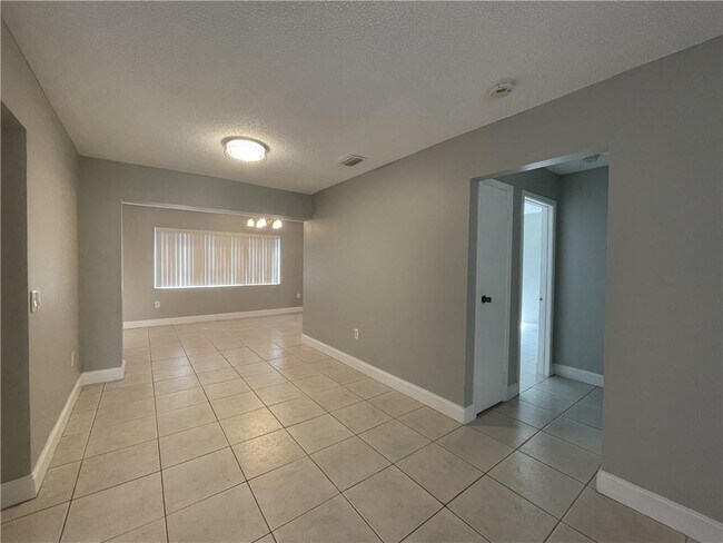 Building Photo - 11420 NW 35th St